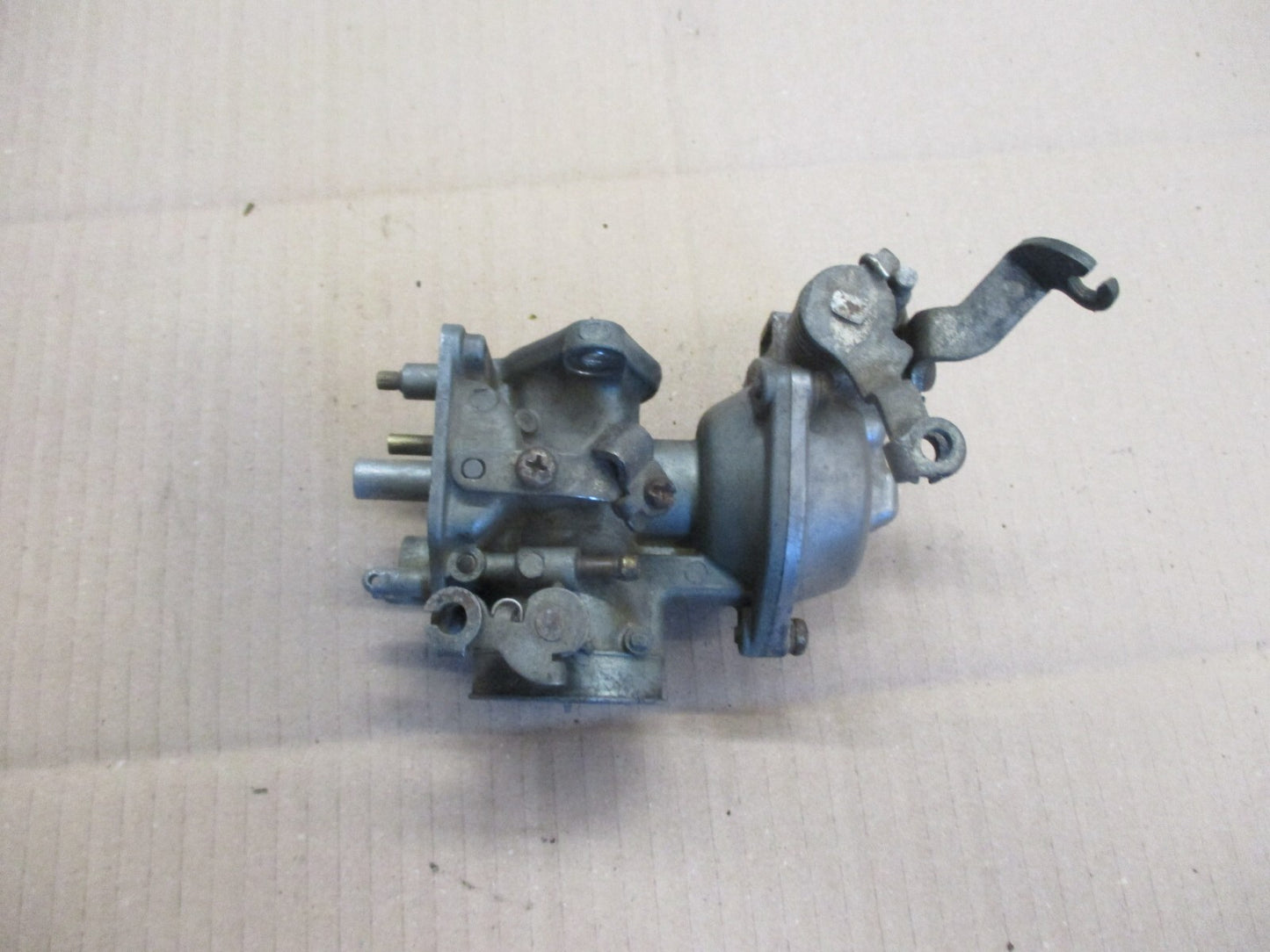 Carburateur sans cuve, flotteur et gicleur pour Honda 125 CM T - 1978/1981