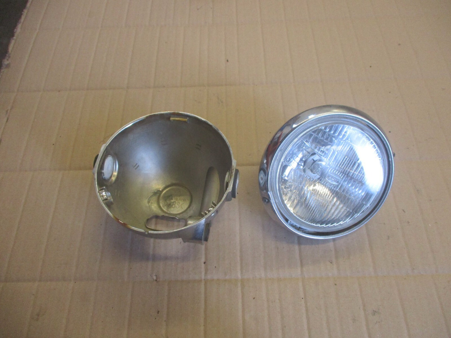 Phare pour Yamaha 125 TW Phase 2 - DE054