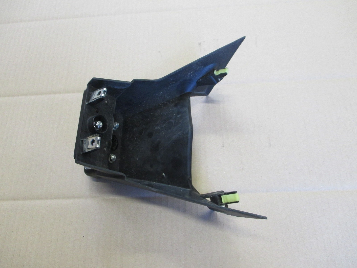 Feu de plaque + support pour Honda 125 CBF - JC74
