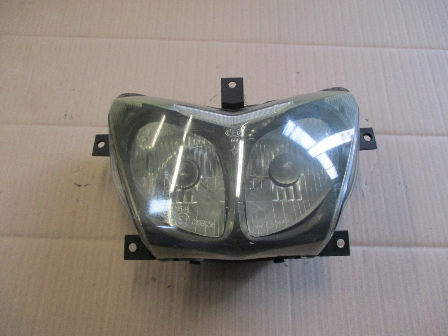 Bloc optique de phare pour Honda 125 XLV - Varadéro - JC32