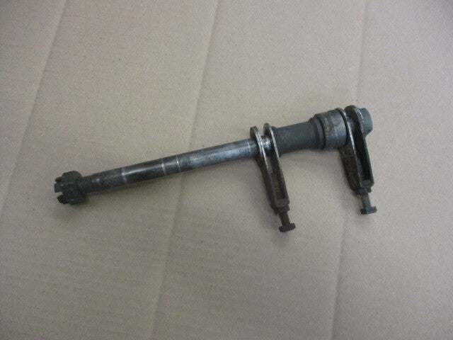 Axe de roue arrière pour Kawasaki 250 KL - KL250A