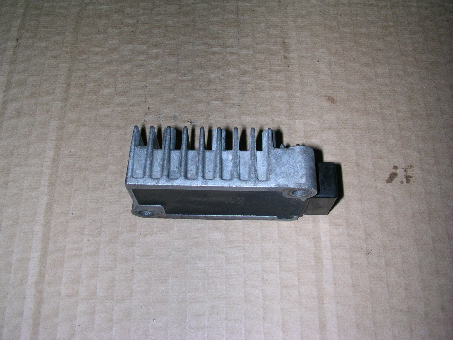 Régulateur à ailettes pour Yamaha 660 XTZ - 3YF