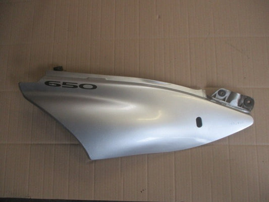 Cache latéral droit pour Suzuki 650 XF Freewind - AC111