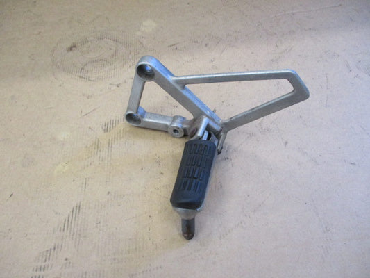 Platine repose pied avant gauche pour Honda 600 CBR - PC19
