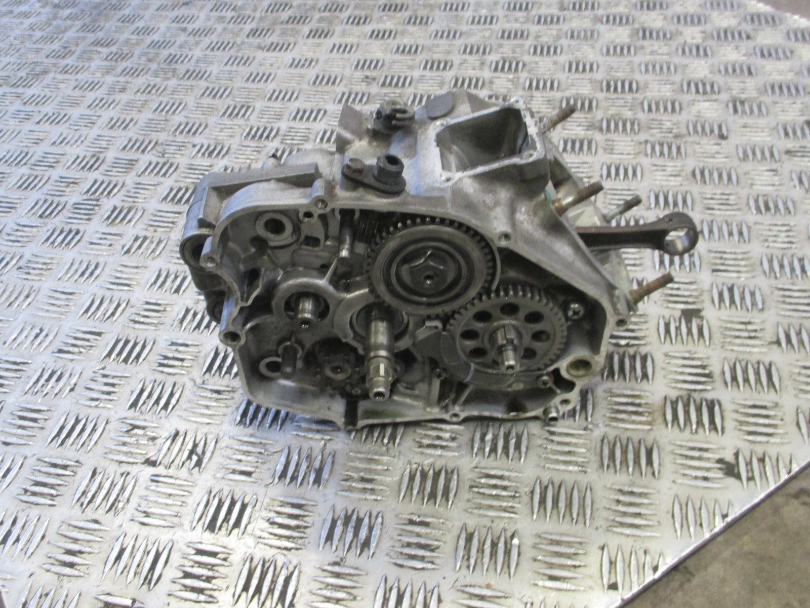 Bas moteur pour Yamaha 125 DTRE avec demarreur - 4BL à demarreur - 3MB