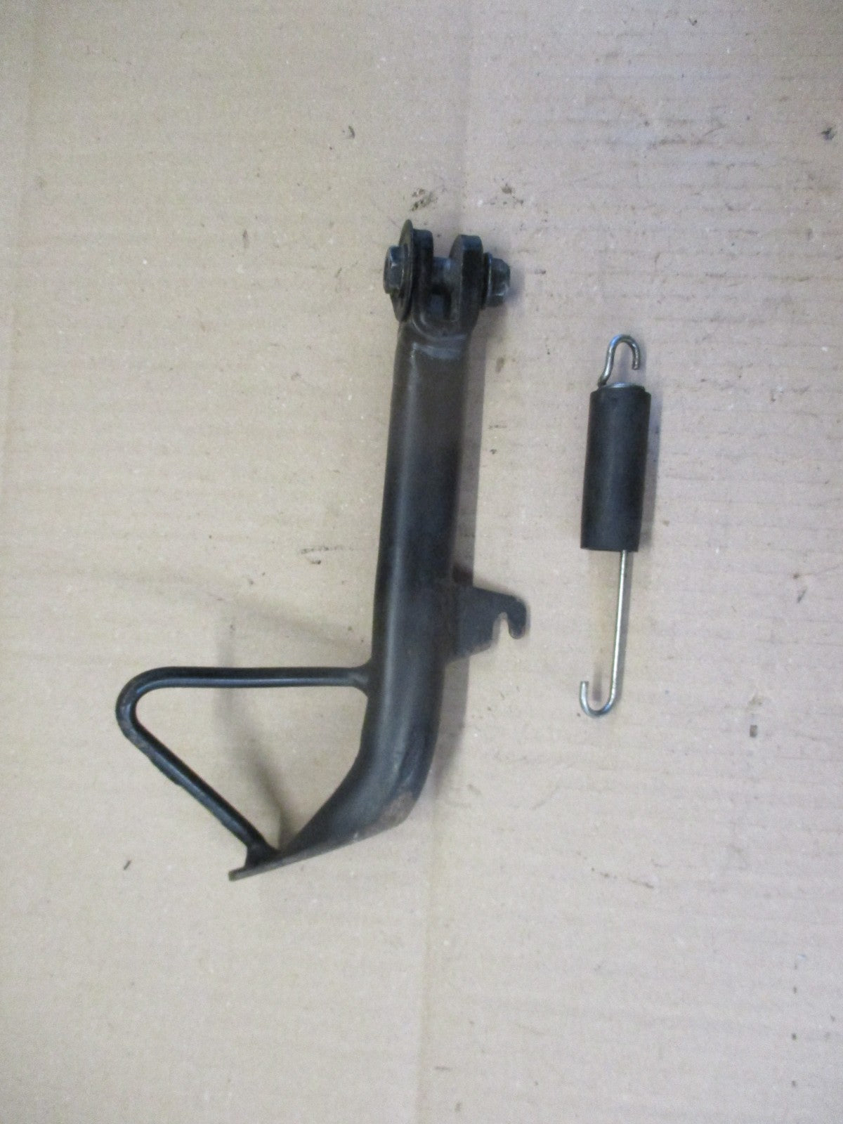 Béquille latérale pour Honda 125 CBF - JC74
