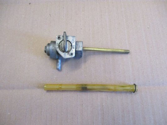 Robinet d'essence pour Honda 125 CLR - City Fly - JD18A