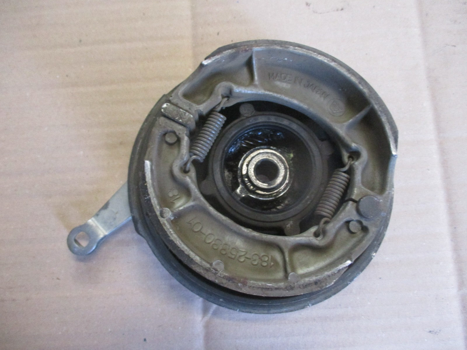 Tambour de frein avant + entraineur de compteur pour Yamaha 125 DTLC - 10V