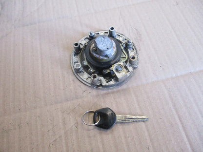 Bouchon de réservoir essence à clé pour Suzuki 650 XF Freewind