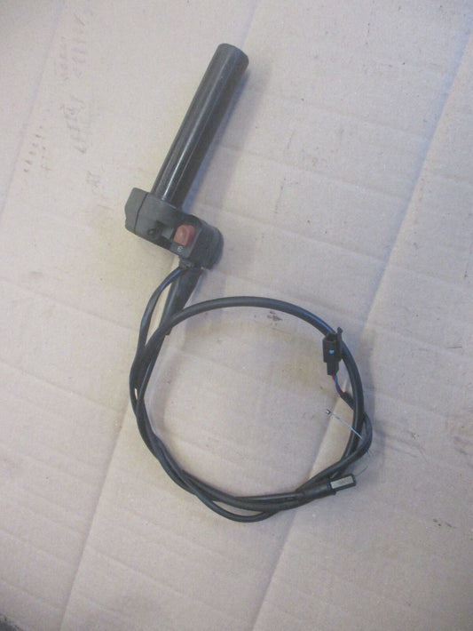 Poignée d'accélérateur + cable + bouton de demarreur pour Yamaha 125 XTX - XTR