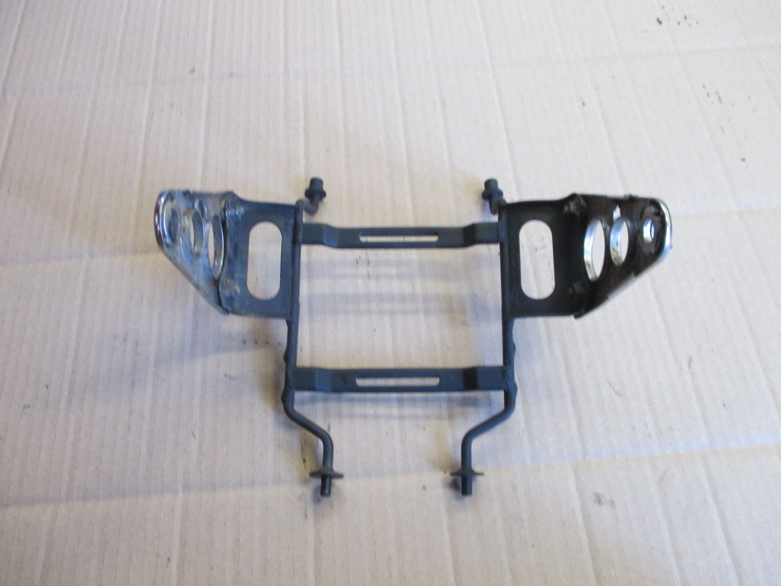 Araignée de phare pour Honda 650 NTV REVERE - RC33