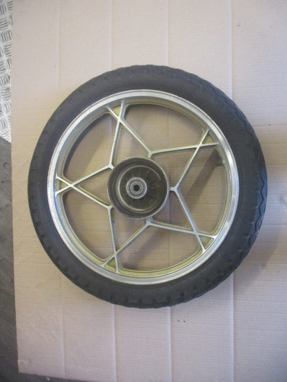 Roue avant et arrière pour Suzuki 125 GT Gold Label