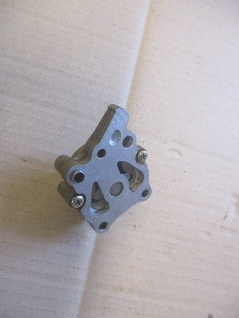 Pompe à huile pour Honda 450 C Rebel CMX - 450CMX  - 1986