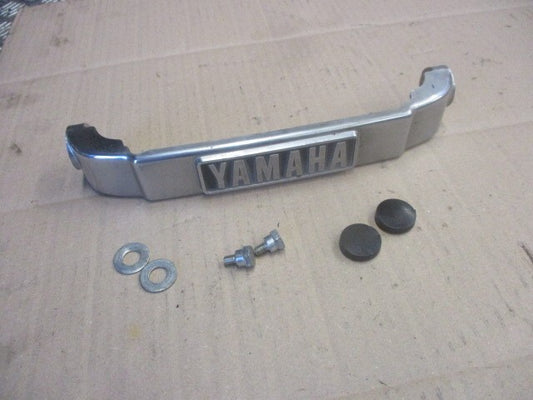 Cache avant de té inférieur de fourche + visserie pour Yamaha 500 XV Se - 26R