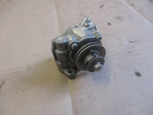 Pompe à huile pour Yamaha 80 DTLC - 53W