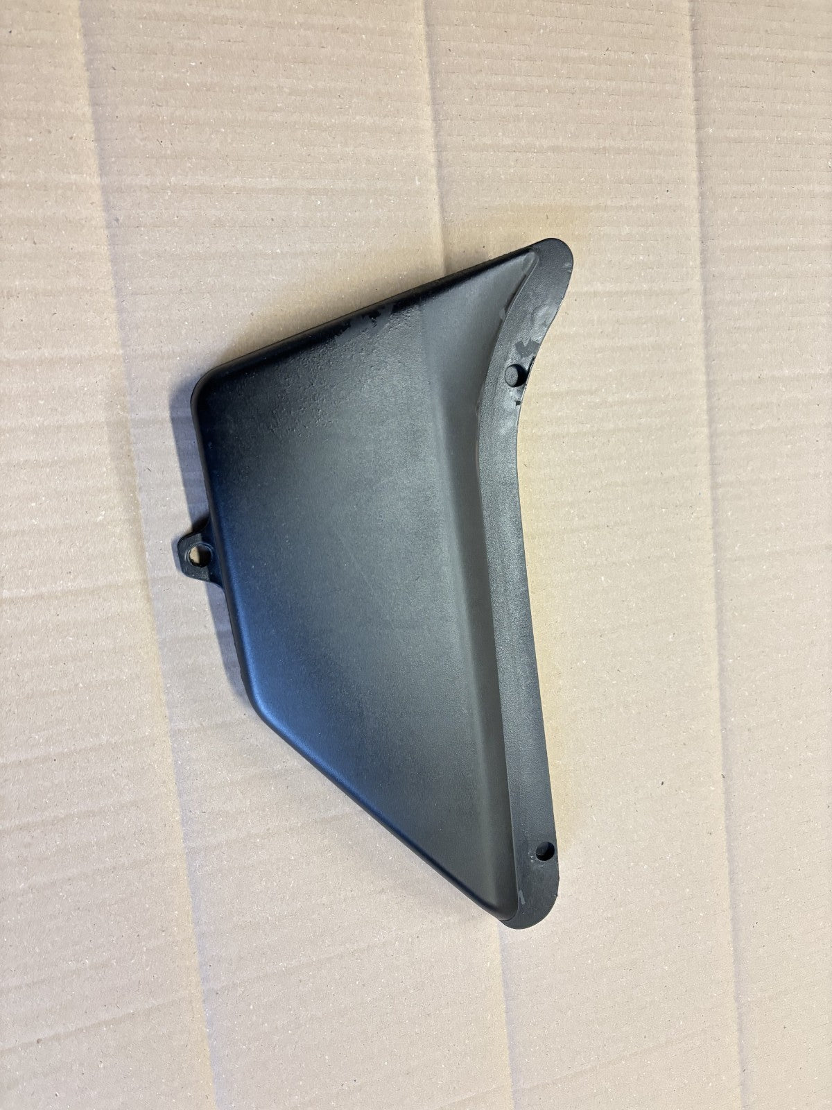 Cache latéral gauche pour Honda 125 CLR - City Fly - JD18A
