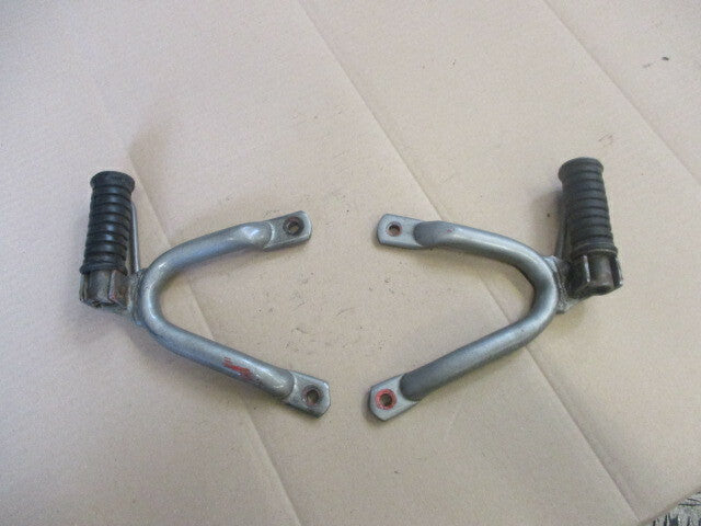 Cales pieds arrière pour Yamaha 600 Ténéré - 34L - 55W - 1VJ