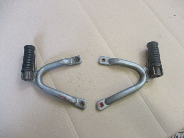 Cales pieds arrière pour Yamaha 600 Ténéré - 34L - 55W - 1VJ