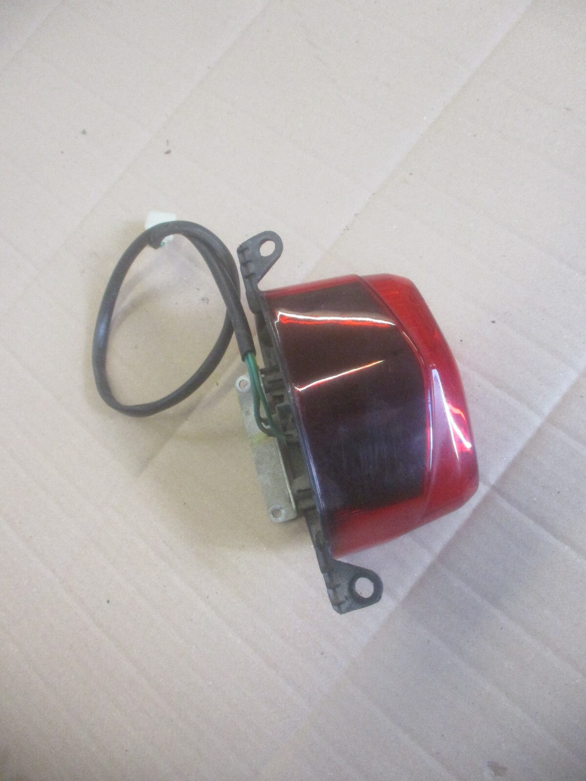 Feu arrière pour Honda 125 CBF - JC40A