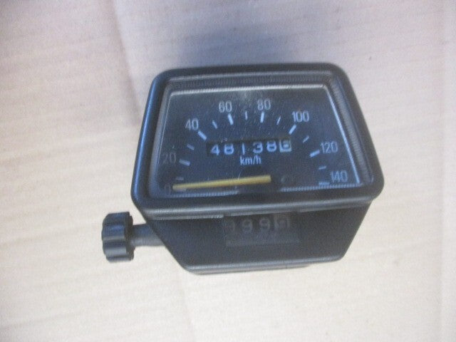 Compteur 48138 kms pour Yamaha 125 XT - 125 DTLC - 125 DTR DTRE - 125 TW