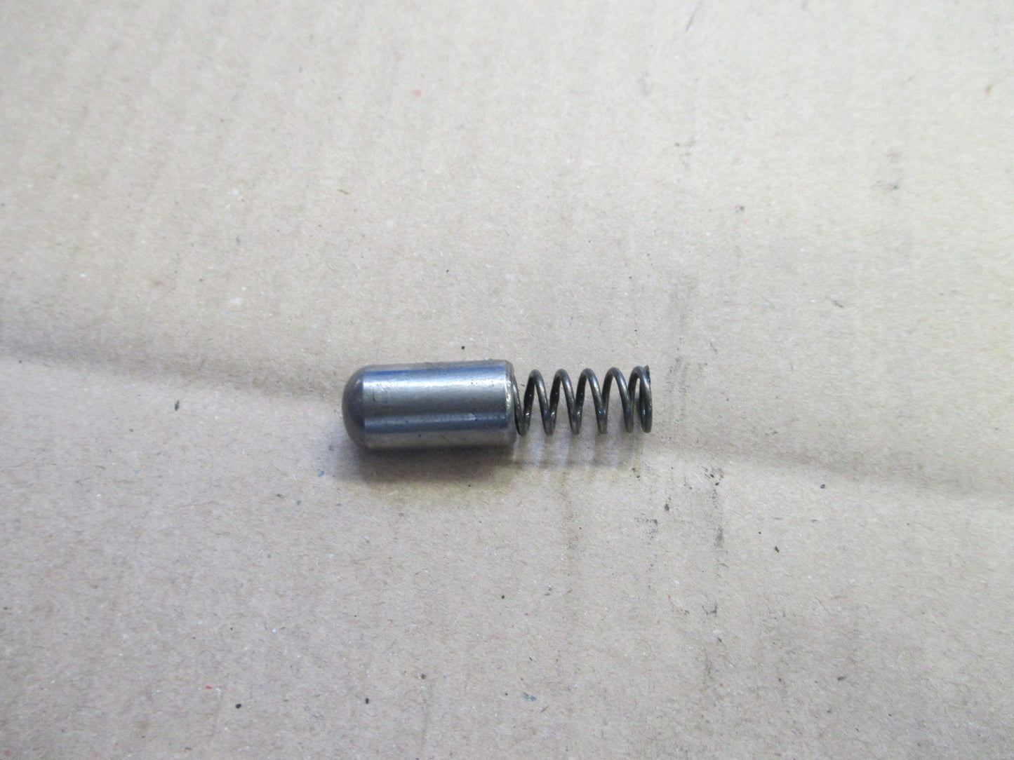 Pion + ressort pour Kawasaki 125 KE - K1