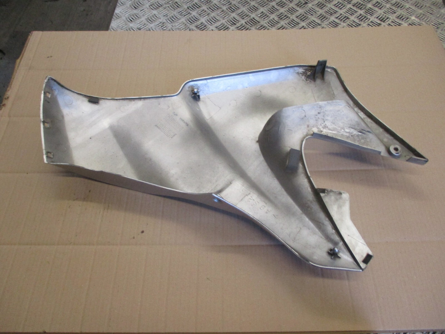 Flanc de carénage gauche pour Yamaha 125 TDR - 4FU / 5AE