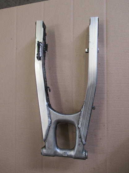 Bras oscillant pour Honda 600 XLL - XLM - XLLM - PD04