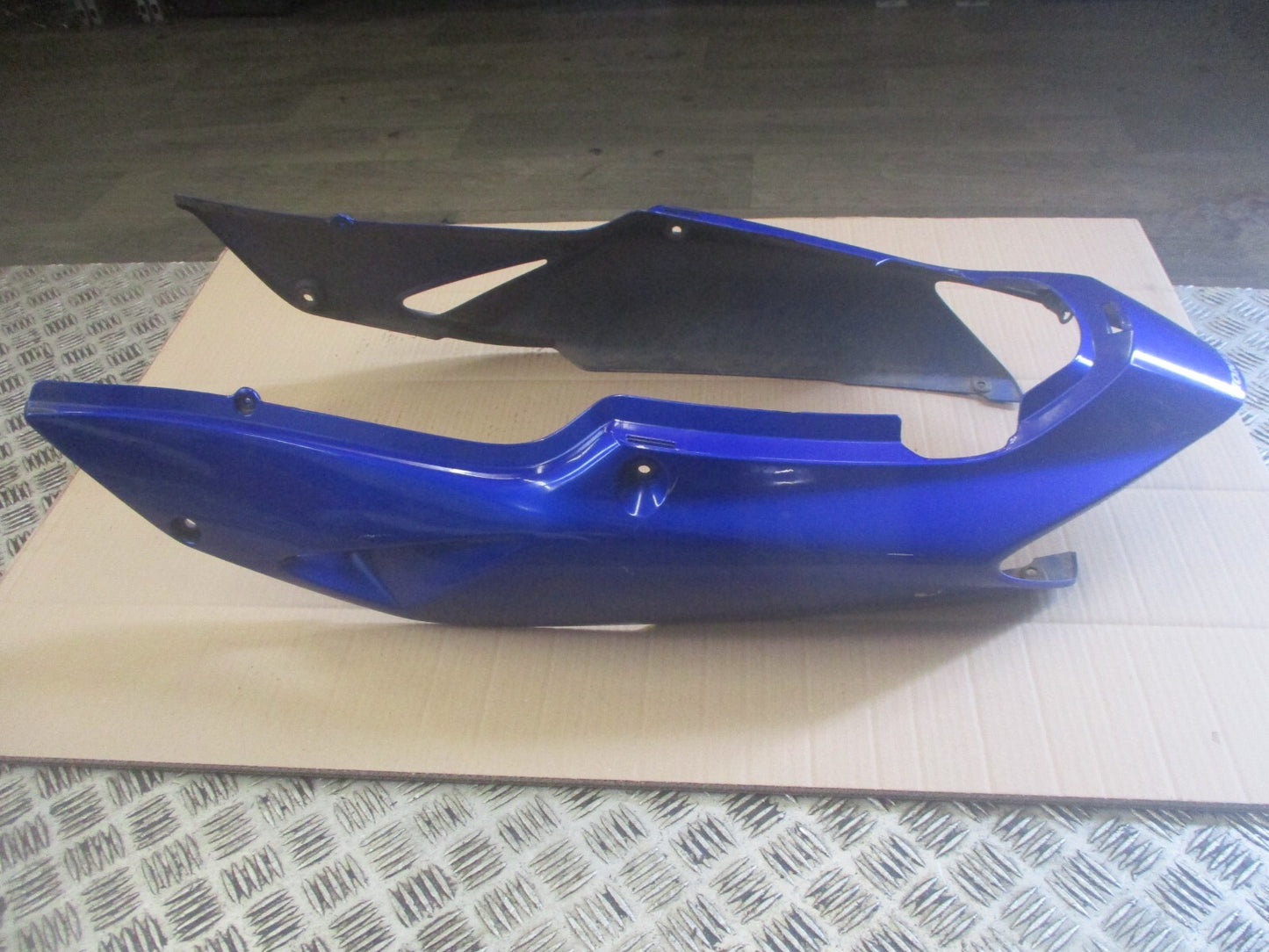 Coque arrière pour Honda 800 VFR - RC46D - 2000