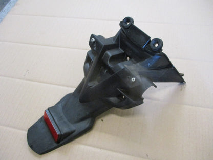 Bavette arrière pour Honda 125 CBF - JC40A