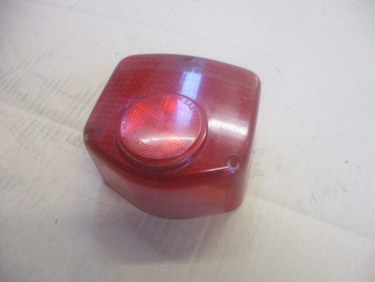 Cabochon de feu arrière pour Honda 125 CM Custom - JC05 - CBT Twin - XLS