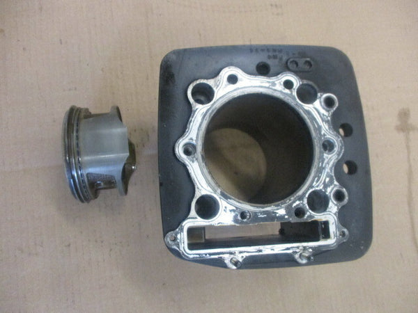 Cylindre / piston pour Honda 650 FX - VIGOR - RD09