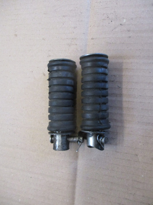 Cales pieds arrière pour Yamaha 50 DT MX - 1RE