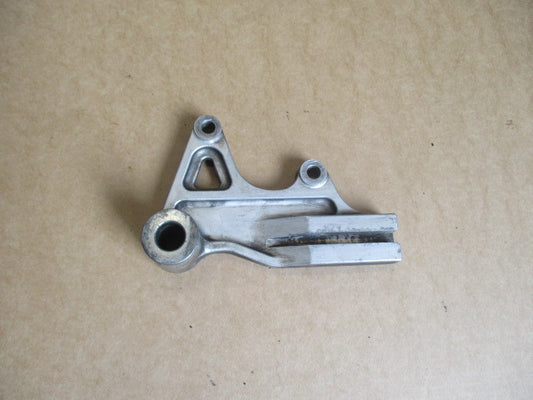 Support étrier de frein arrière pour Suzuki 800 DR - SR43A