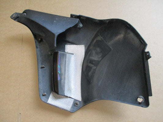 Flanc de réservoir droit pour Suzuki 800 DR - SR43A