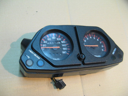 Bloc compteur compte tours 48874 kms pour Yamaha 600 XTZ Super Ténéré - 3AJ