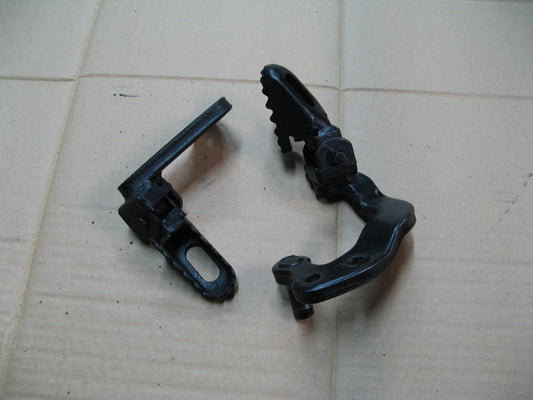 Cales pieds avant pour Yamaha 600 Ténéré - 34L - 55W
