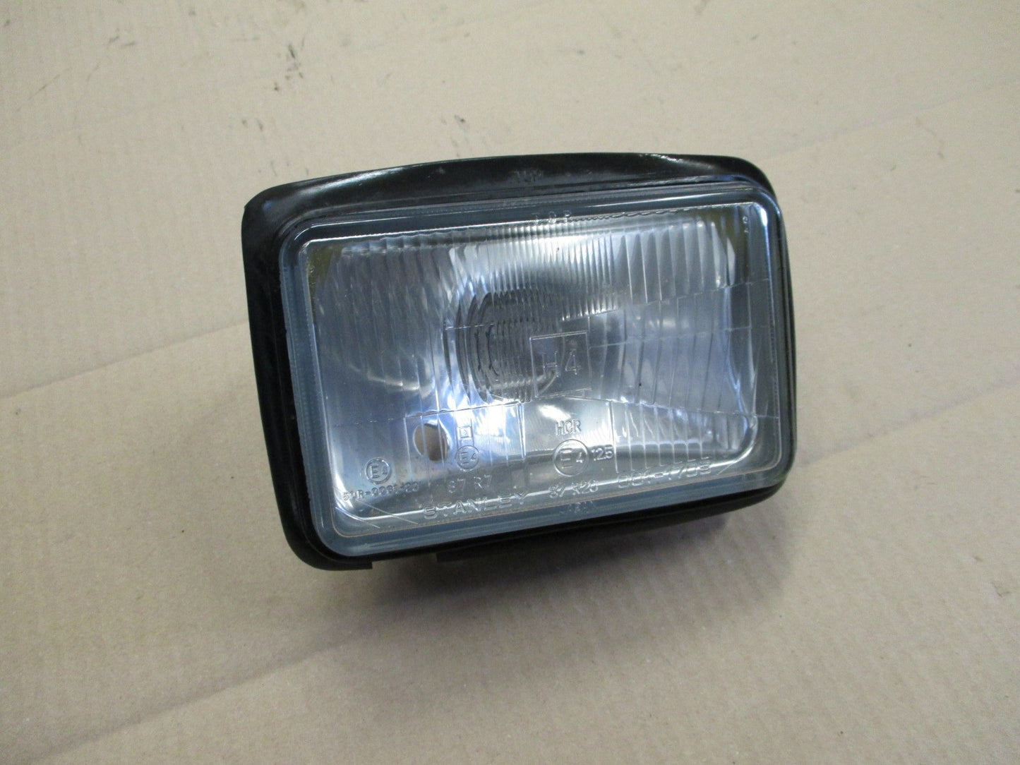 Phare pour Honda 600 XLL - XLM - XLLM - PD04