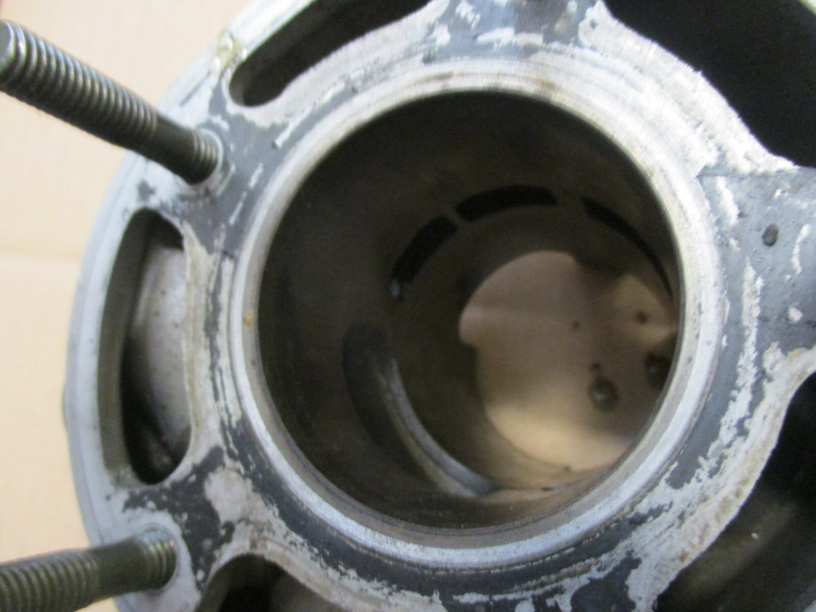 Cylindre cote 56 mm à réaléser pour Yamaha 125 DTR - DTRE
