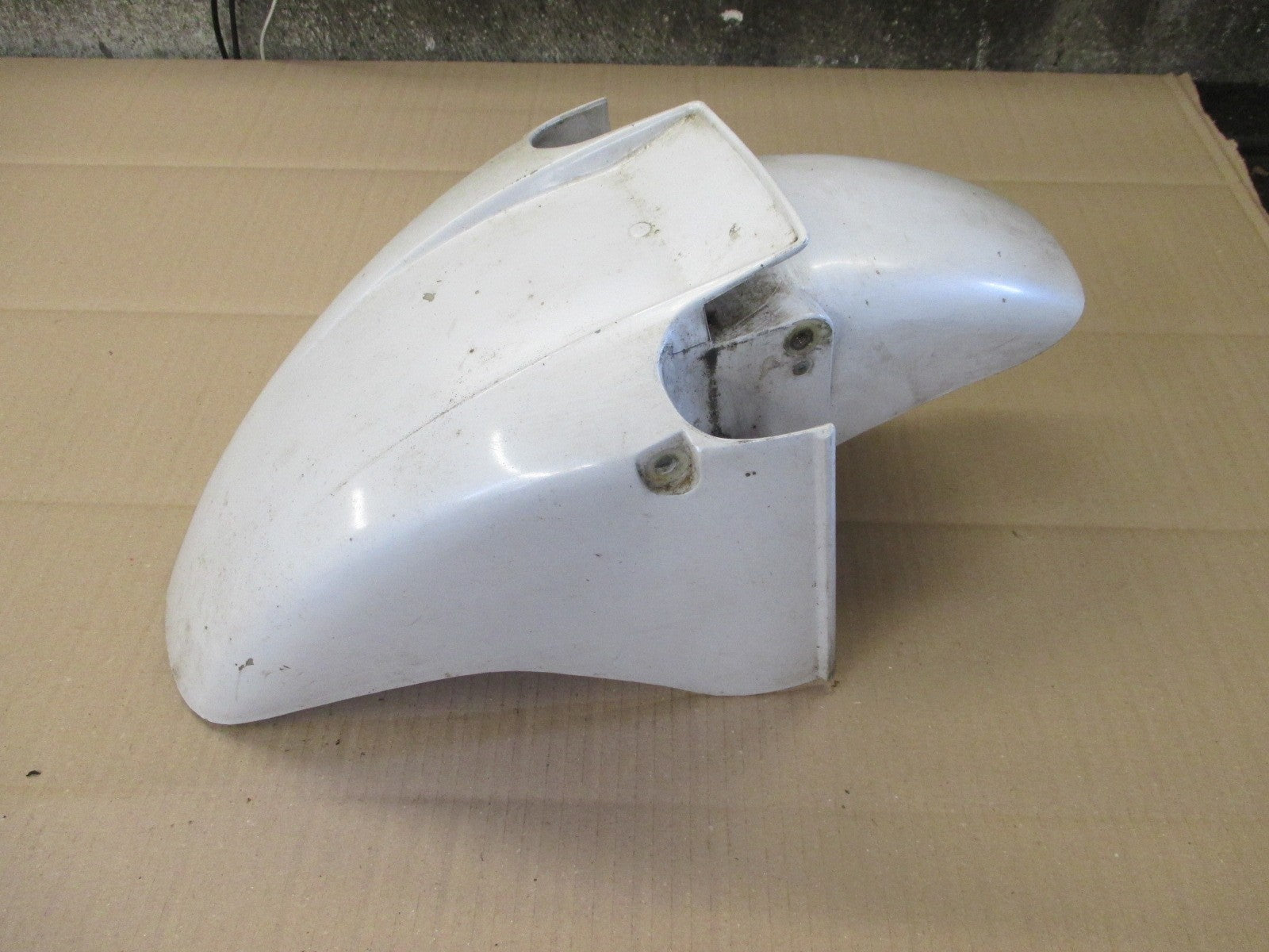 Garde boue avant pour Honda 750 VFR - RC24