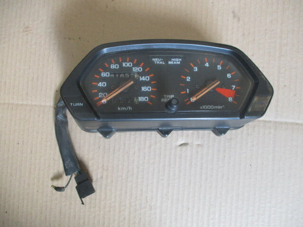 Bloc compteur compte tours pour Honda 650 NX Dominator - RD02 - 61652 kms