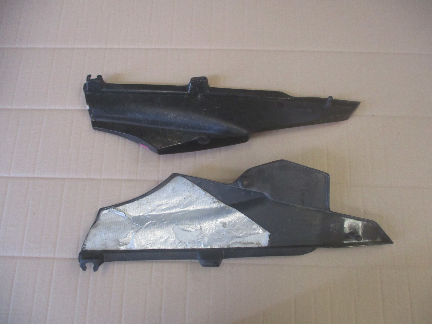 Caches latéraux pour Yamaha 125 TDR - 3XD