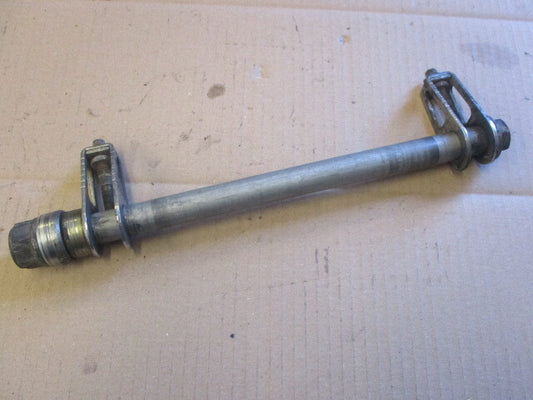 Axe de roue arrière pour Honda 1000 XLV Varadéro - SD01 - 1999/2002