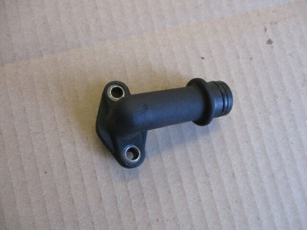 Tuyauterie rigide plastique d'eau sur culasse pour Yamaha 125 DTLC - 10V