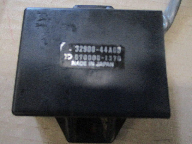 CDI référence 32900-44A00 pour Suzuki 125 DR - SF43B