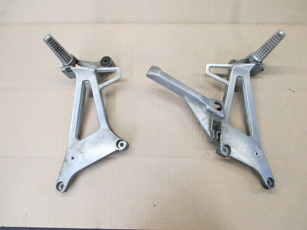 Platines cales pieds arrière  pour Honda 750 VFR - RC36 - Phase 1 - 1990 / 1993