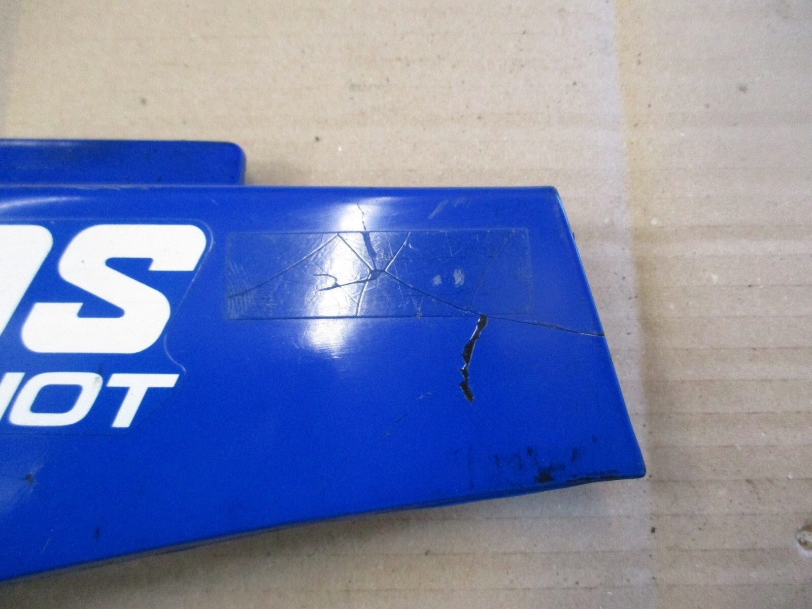 Caches latéraux pour Suzuki 750 DR - 800 DR - SR41 - SR42A