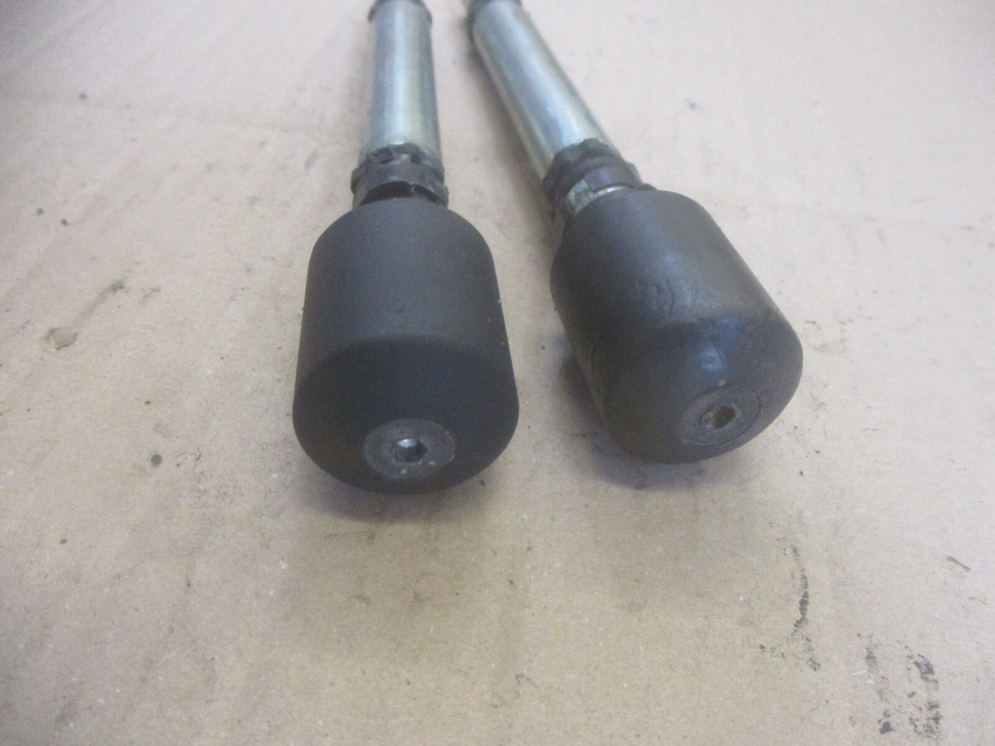 Embouts de guidon pour Honda 125 CBF - JC40A