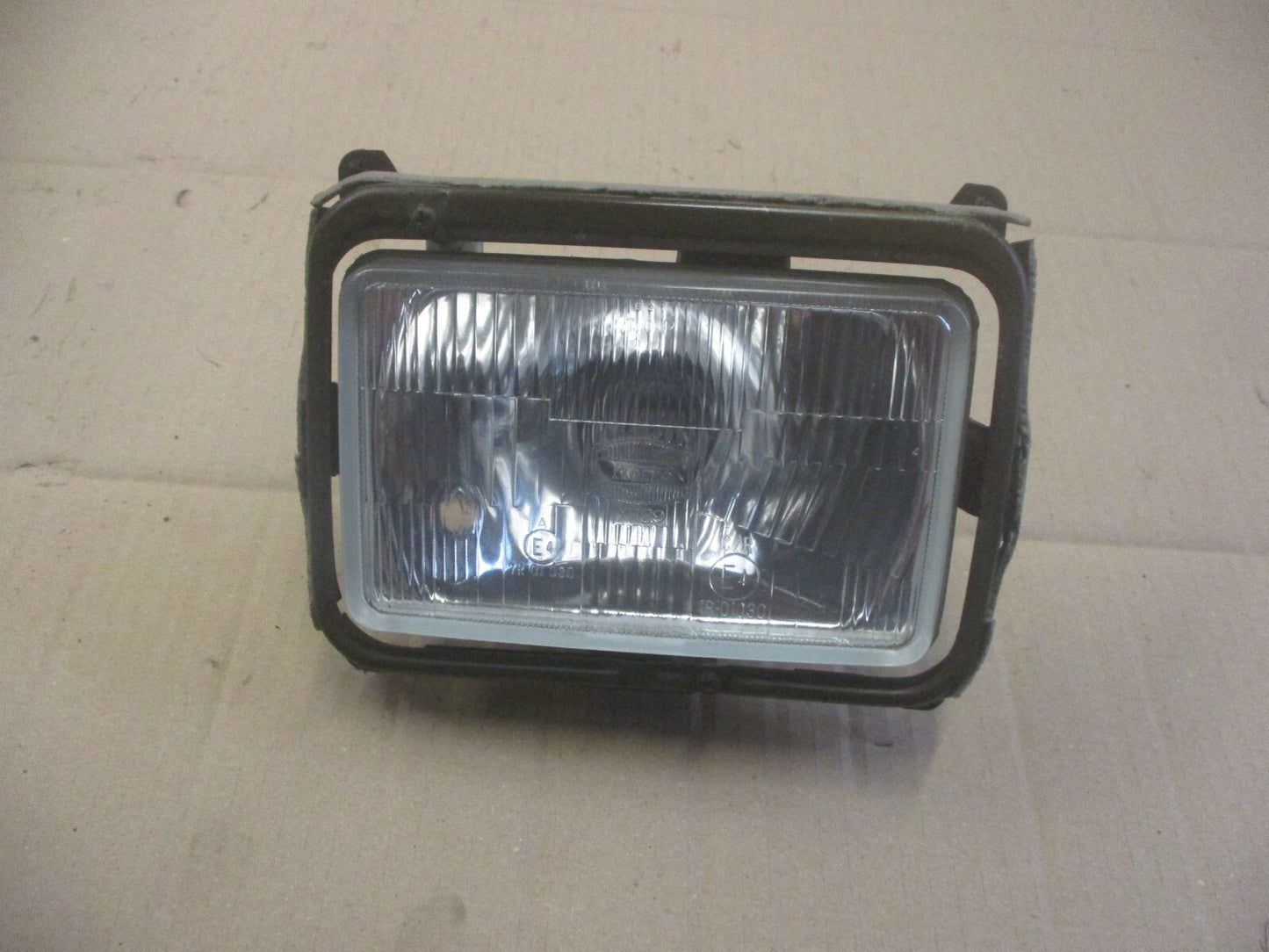Phare pour Yamaha 125 TW - DE01