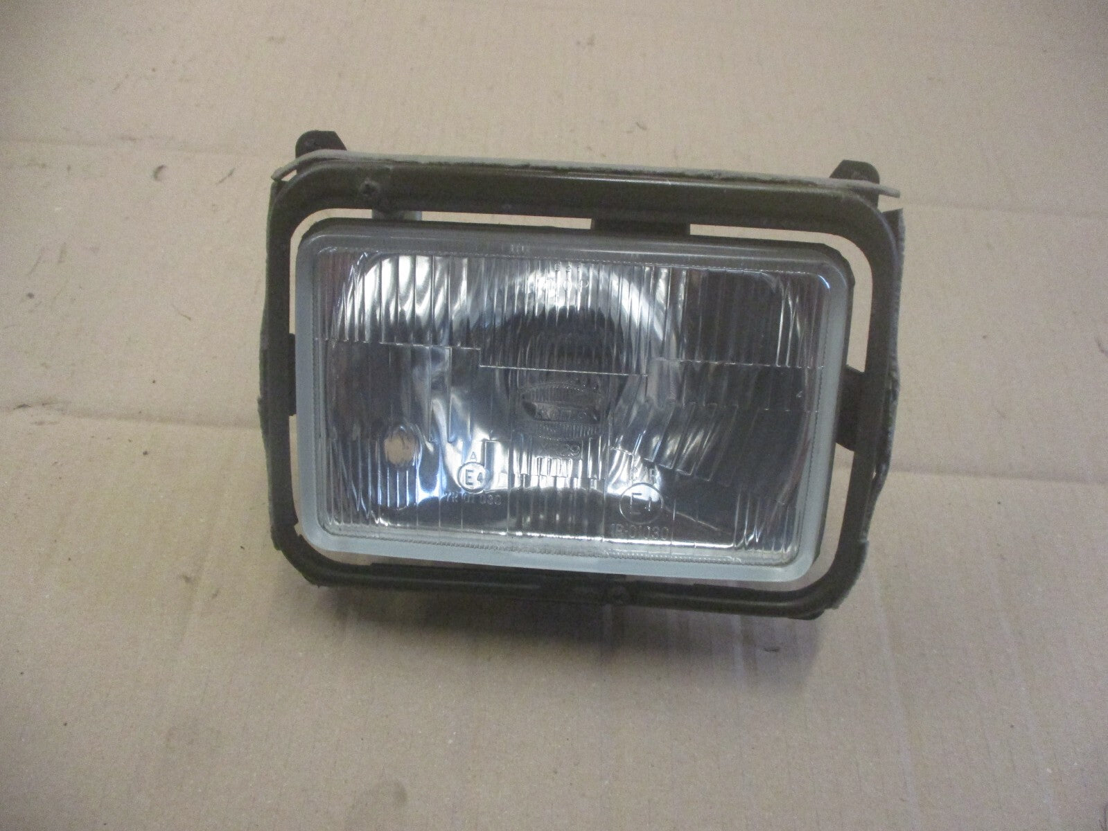 Phare pour Yamaha 125 TW - DE01