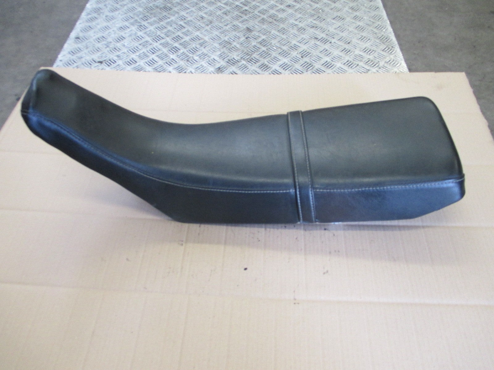 Selle pour Yamaha 125 DTR - DTRE